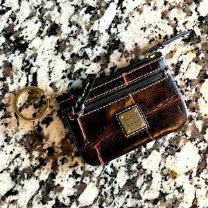Dooney&Bourke wallet keychain.